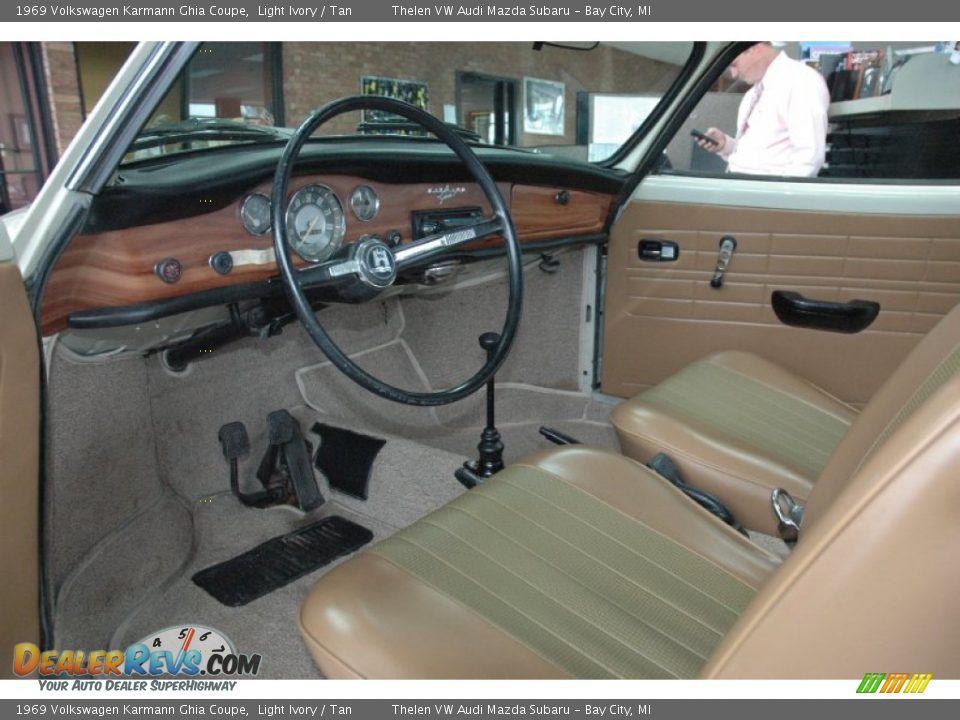 Tan Interior - 1969 Volkswagen Karmann Ghia Coupe Photo #7