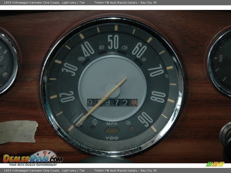 1969 Volkswagen Karmann Ghia Coupe Gauges Photo #9