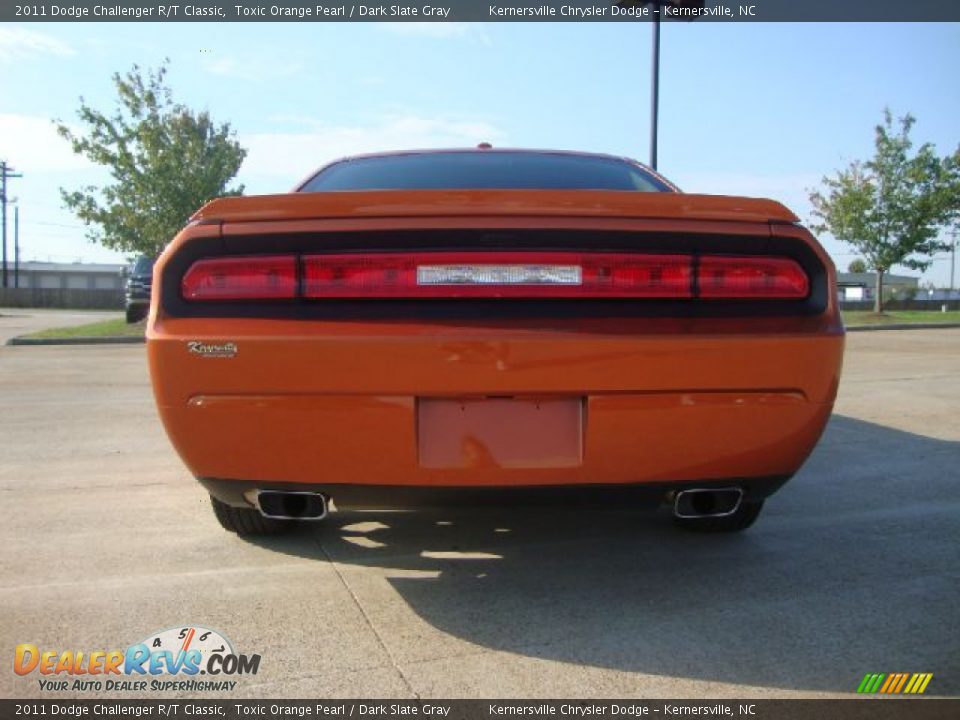 2011 Dodge Challenger R/T Classic Toxic Orange Pearl / Dark Slate Gray Photo #4