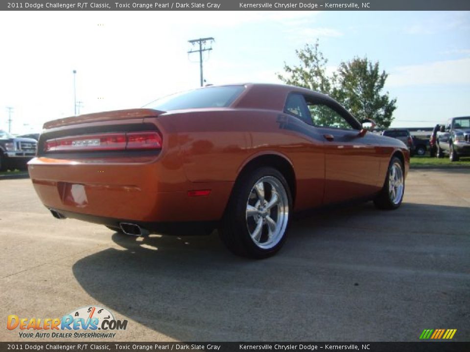 2011 Dodge Challenger R/T Classic Toxic Orange Pearl / Dark Slate Gray Photo #5