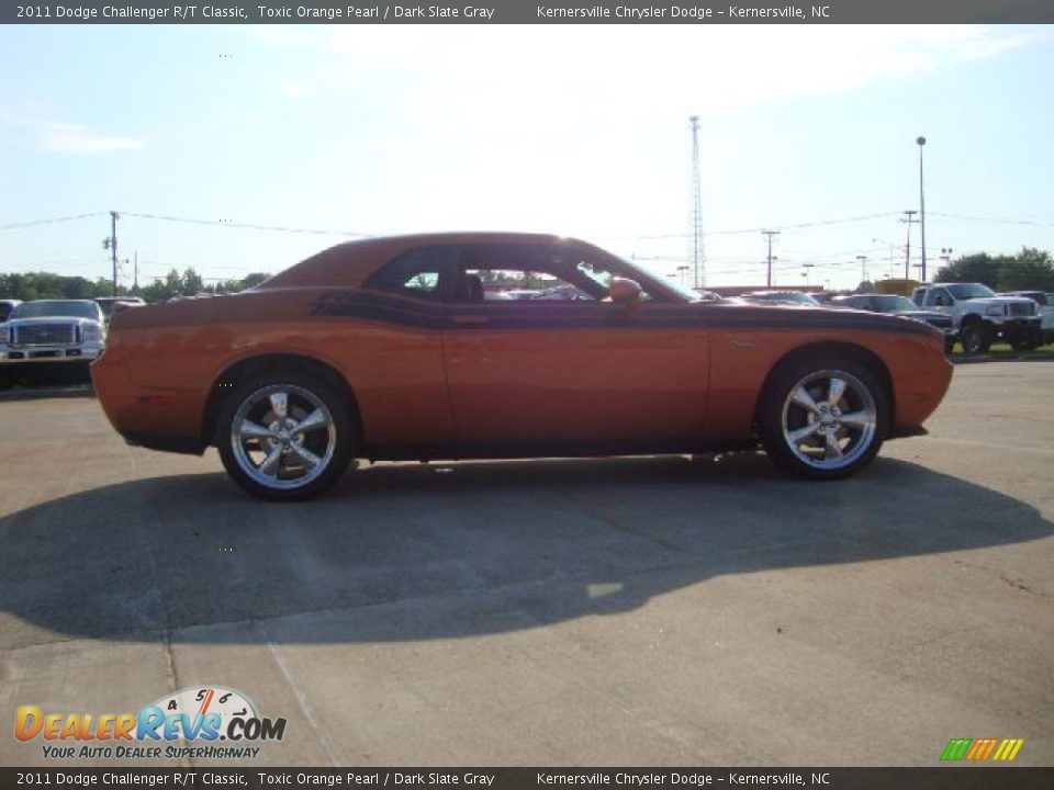 2011 Dodge Challenger R/T Classic Toxic Orange Pearl / Dark Slate Gray Photo #6