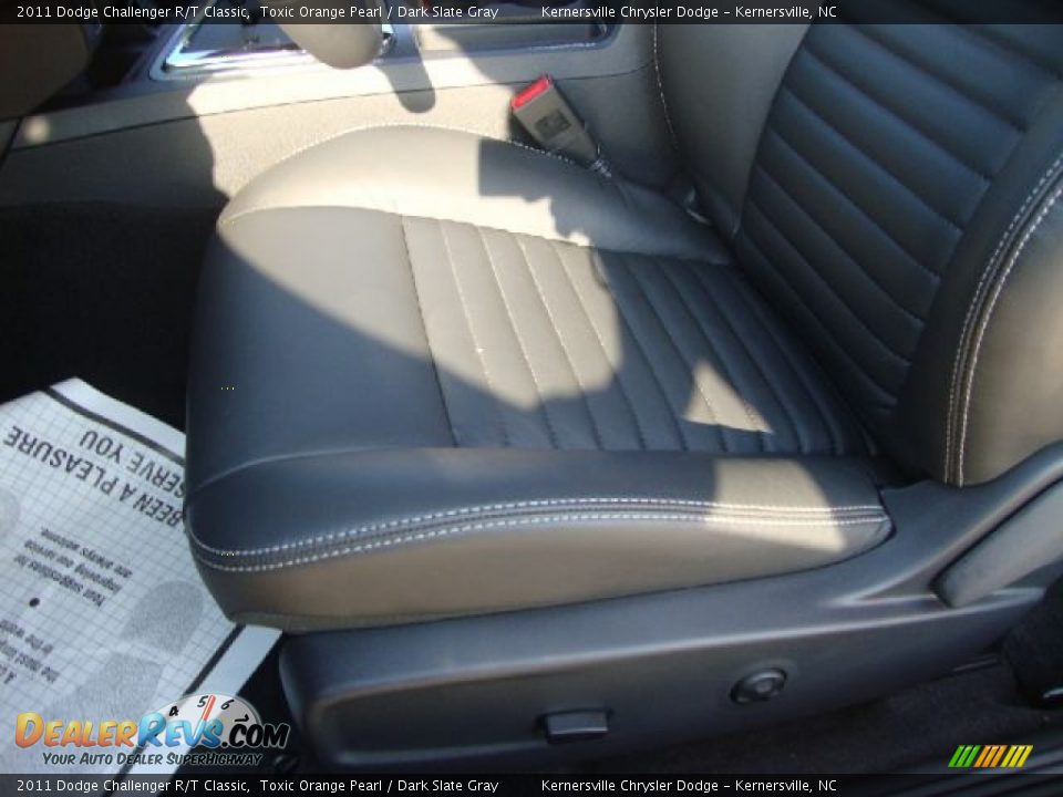 2011 Dodge Challenger R/T Classic Toxic Orange Pearl / Dark Slate Gray Photo #10