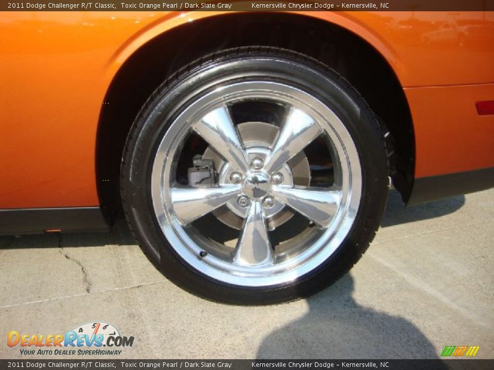 2011 Dodge Challenger R/T Classic Toxic Orange Pearl / Dark Slate Gray Photo #30