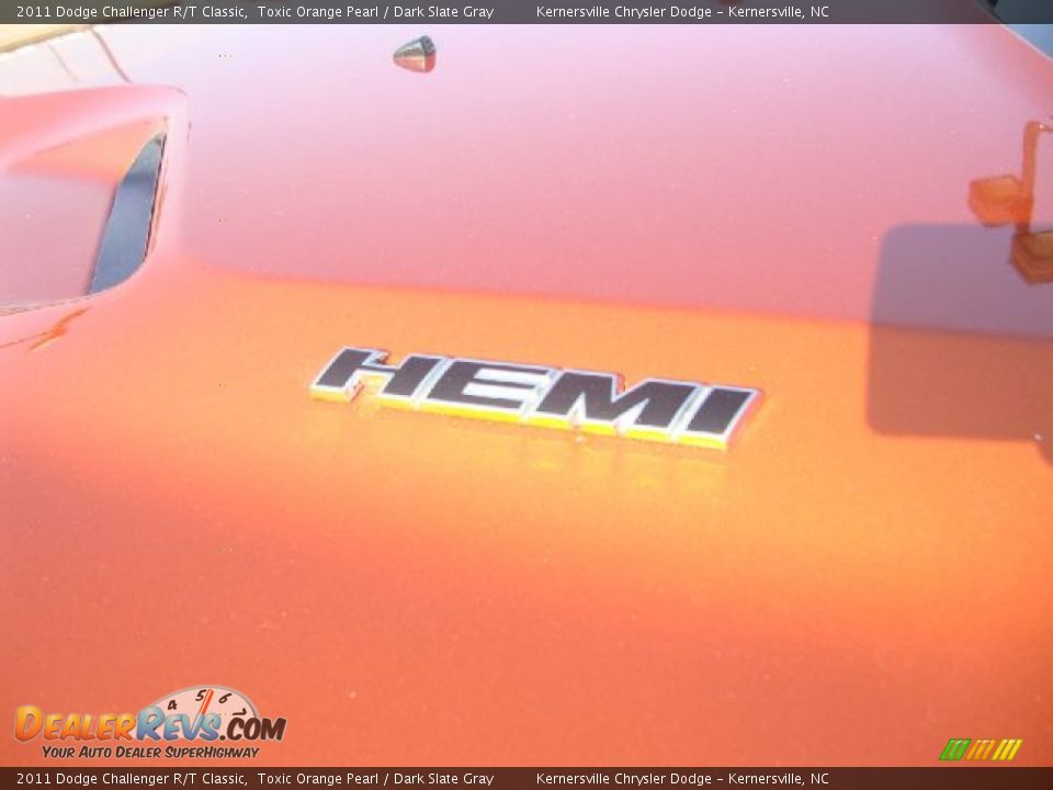 2011 Dodge Challenger R/T Classic Toxic Orange Pearl / Dark Slate Gray Photo #34