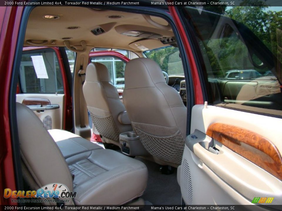 2000 Ford Excursion Limited 4x4 Toreador Red Metallic / Medium Parchment Photo #17