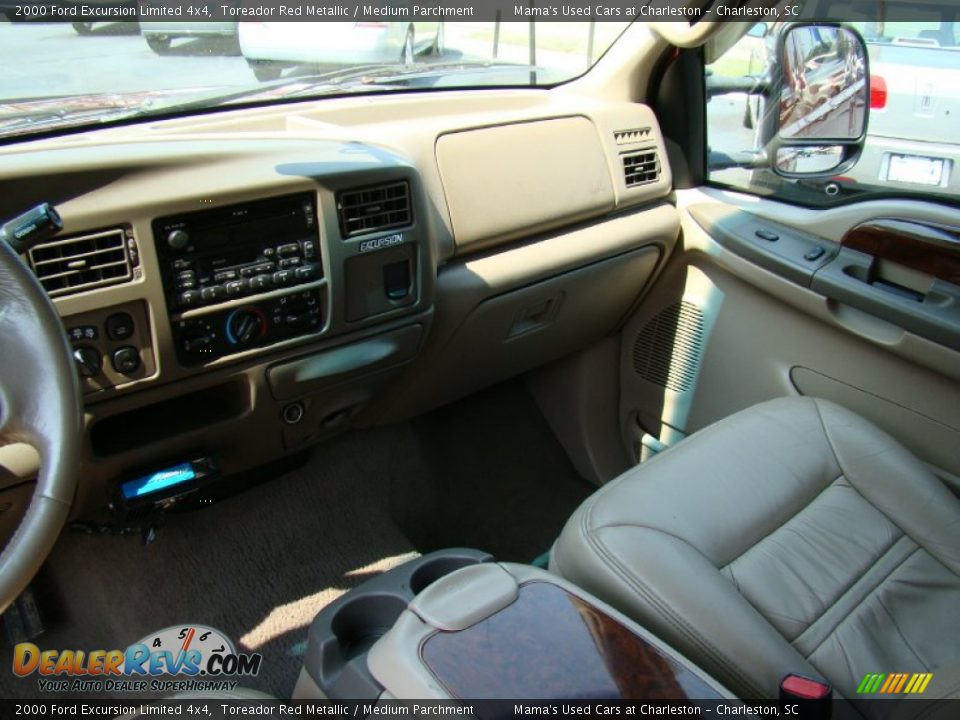 2000 Ford Excursion Limited 4x4 Toreador Red Metallic / Medium Parchment Photo #21