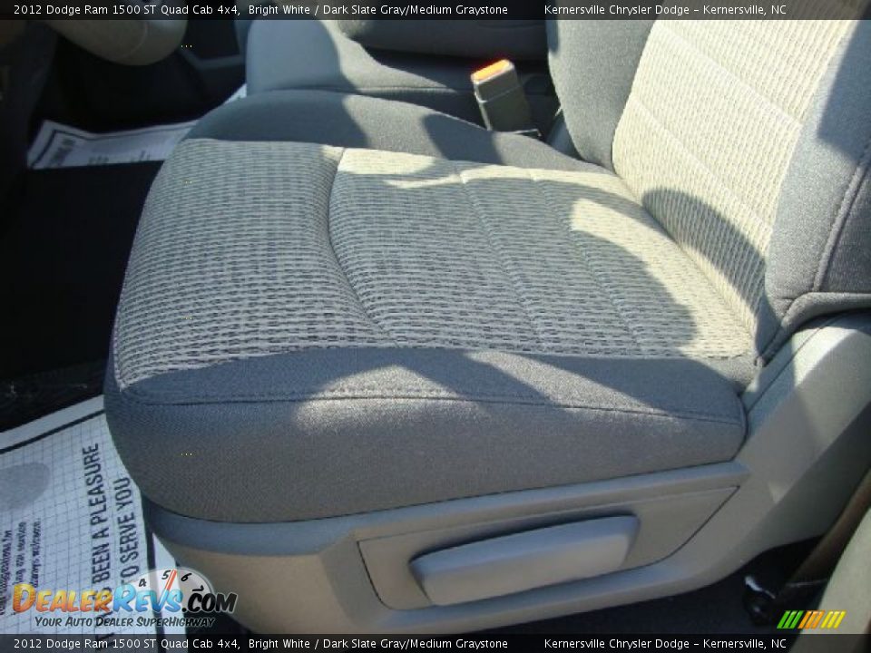 2012 Dodge Ram 1500 ST Quad Cab 4x4 Bright White / Dark Slate Gray/Medium Graystone Photo #10