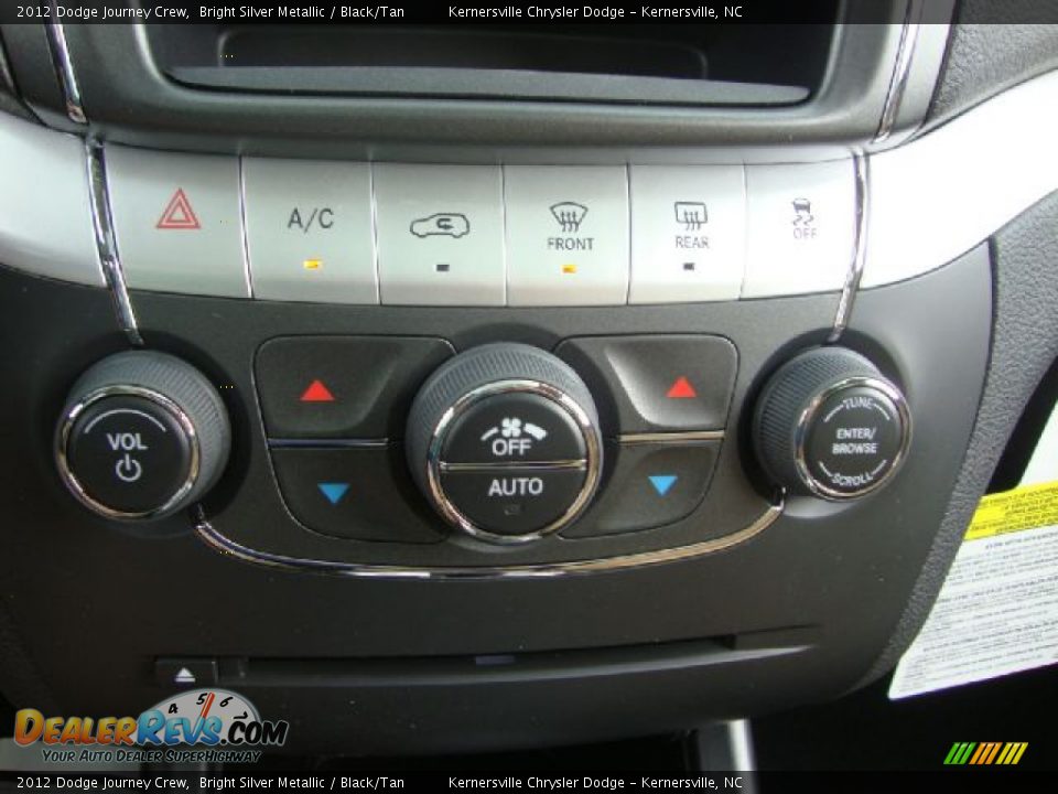 Controls of 2012 Dodge Journey Crew Photo #21