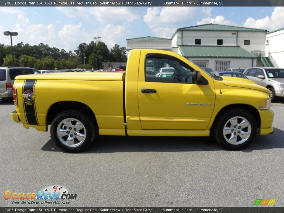 2005 Dodge Ram 1500 SLT Rumble Bee Regular Cab Solar Yellow / Dark Slate Gray Photo #8