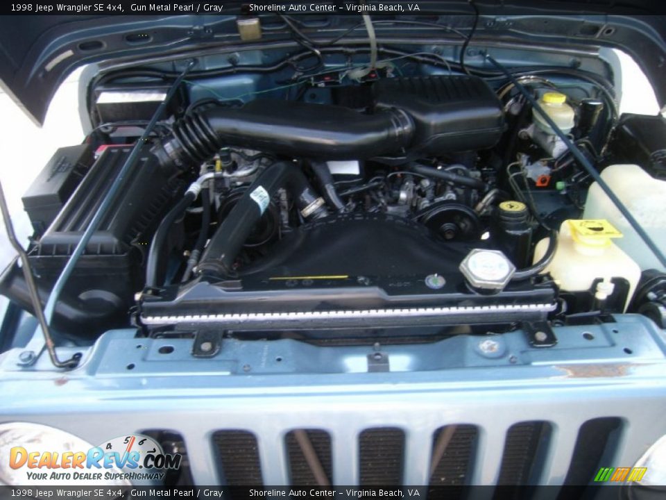 1998 Jeep Wrangler SE 4x4 2.5L Inline 4 Cylinder Engine Photo 10