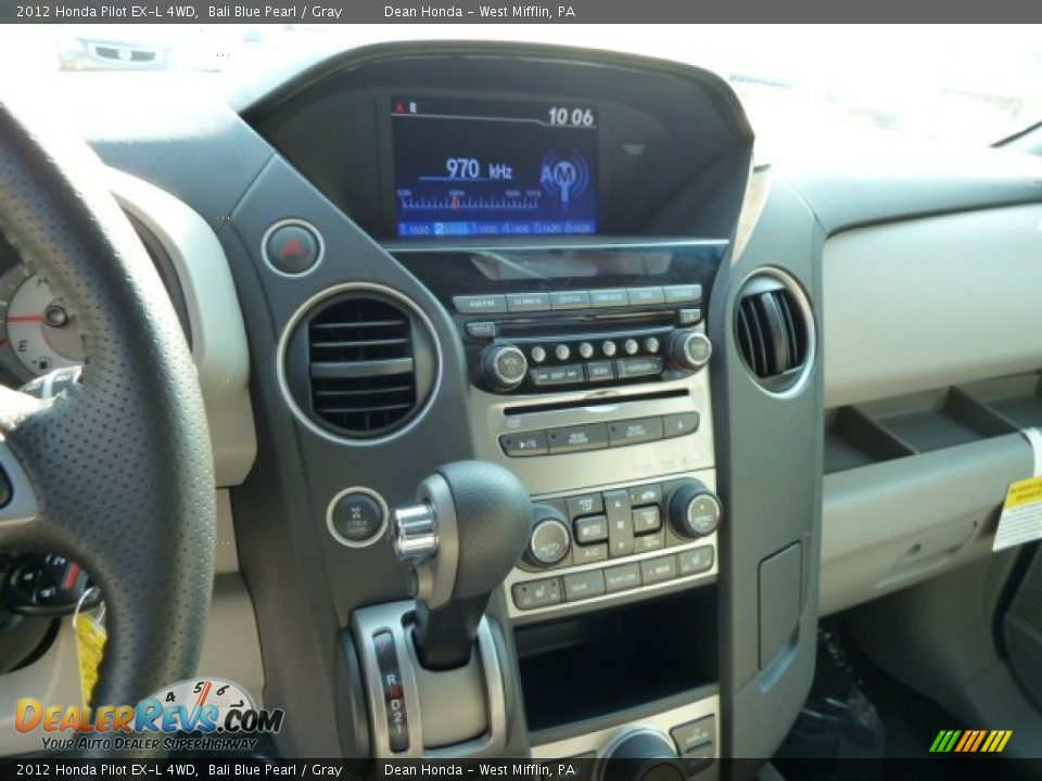 Controls of 2012 Honda Pilot EX-L 4WD Photo #18