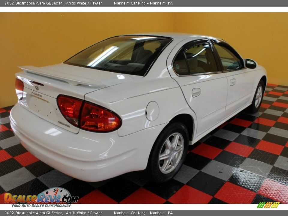 2002 Oldsmobile Alero GL Sedan Arctic White / Pewter Photo #4