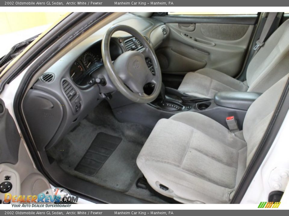 Pewter Interior - 2002 Oldsmobile Alero GL Sedan Photo #10