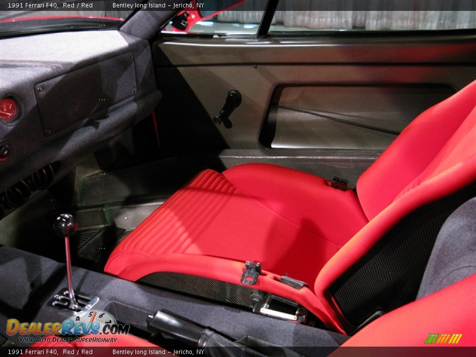 Red Interior - 1991 Ferrari F40  Photo #12