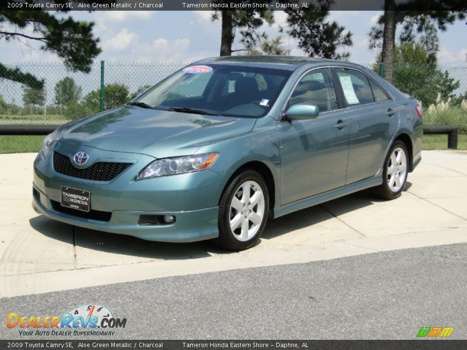 2009 Toyota Camry SE Aloe Green Metallic / Charcoal Photo #10