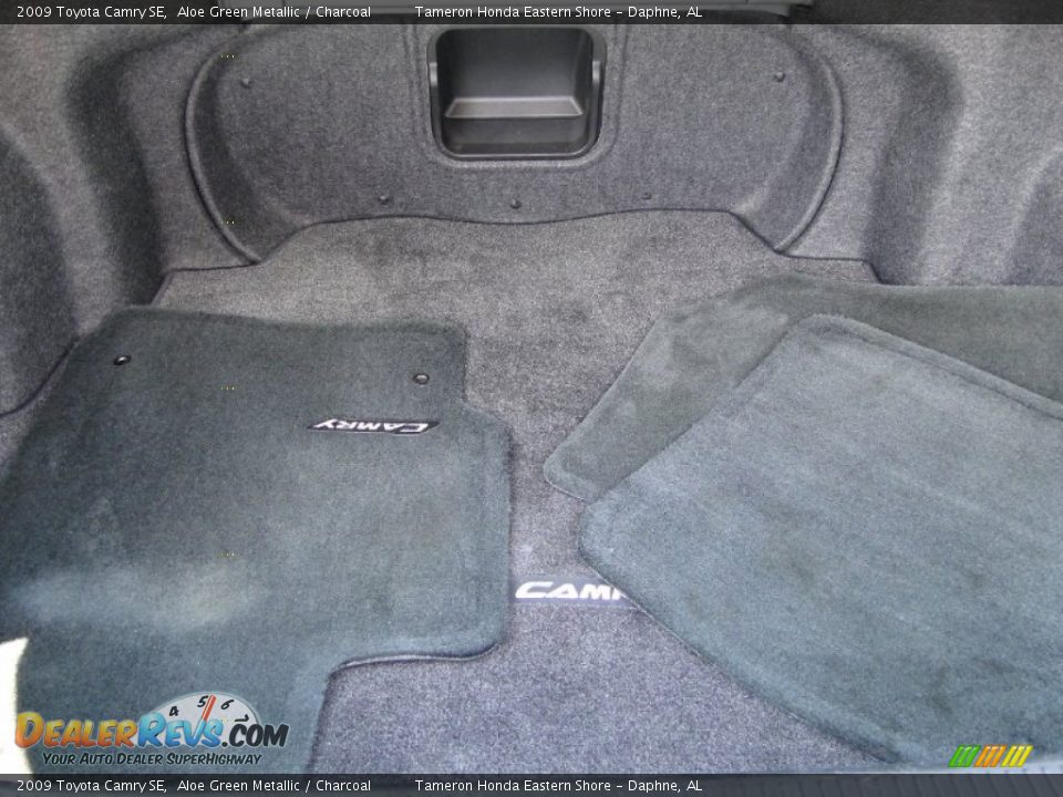 2009 Toyota Camry SE Aloe Green Metallic / Charcoal Photo #30