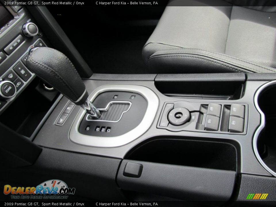 2009 Pontiac G8 GT Shifter Photo #16