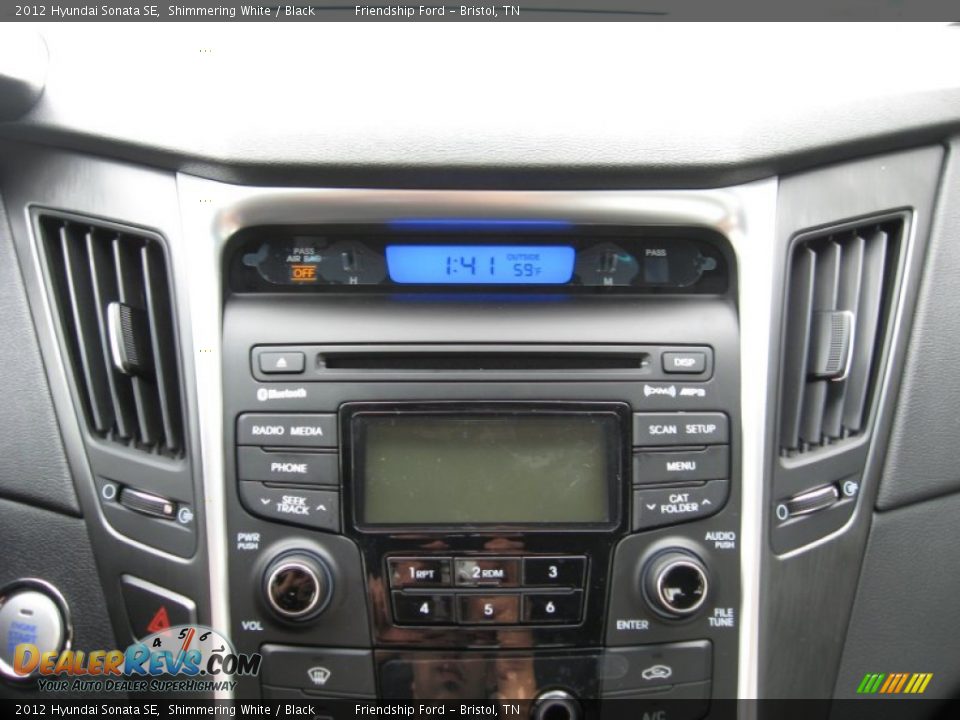 2012 Hyundai Sonata SE Shimmering White / Black Photo #24