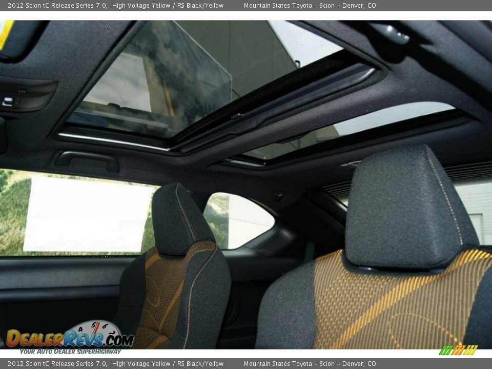 Sunroof of 2012 Scion tC Release Series 7.0 Photo #12