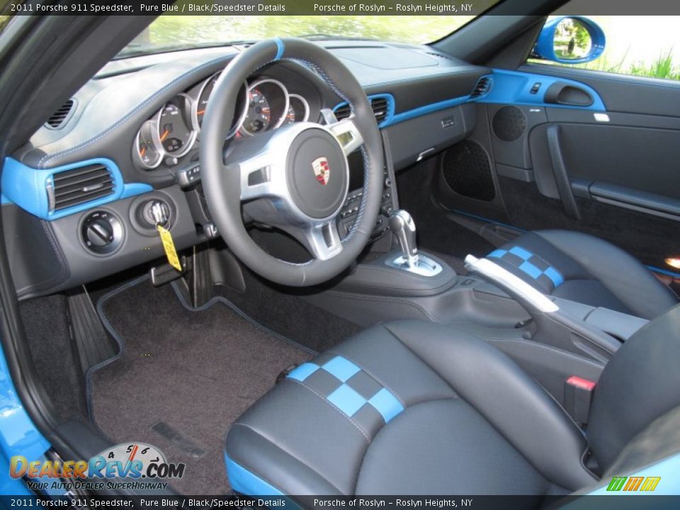 Black/Speedster Details Interior - 2011 Porsche 911 Speedster Photo #14