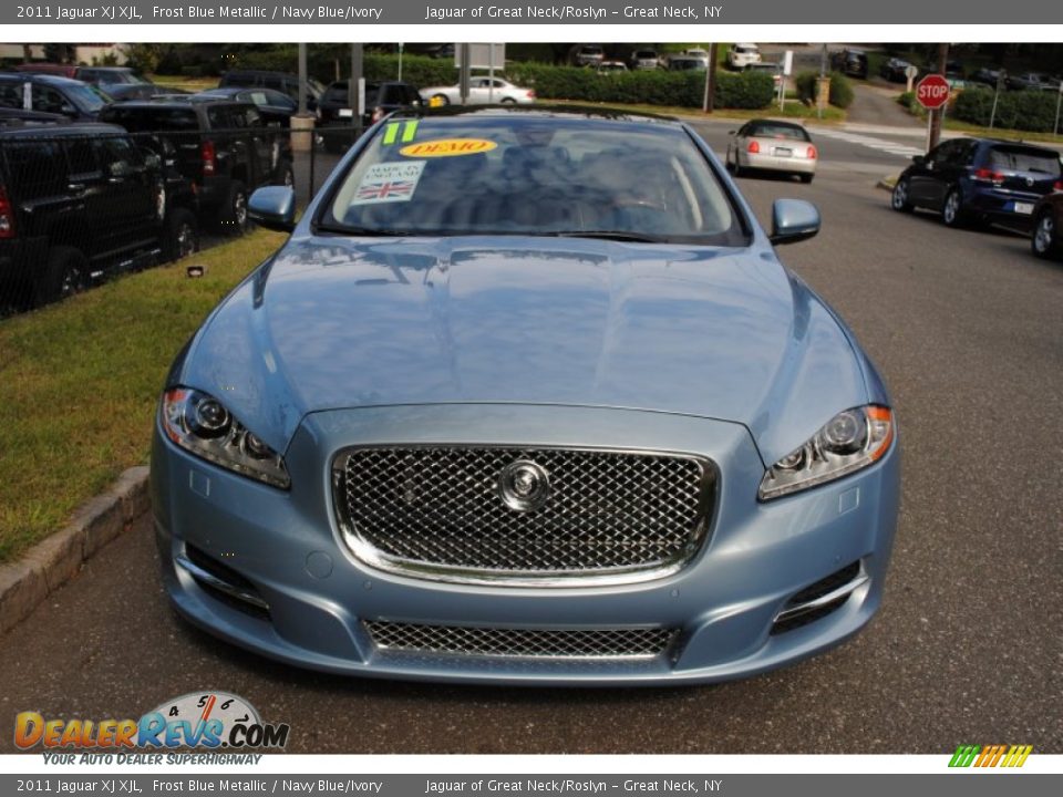 2011 Jaguar XJ XJL Frost Blue Metallic / Navy Blue/Ivory Photo #2