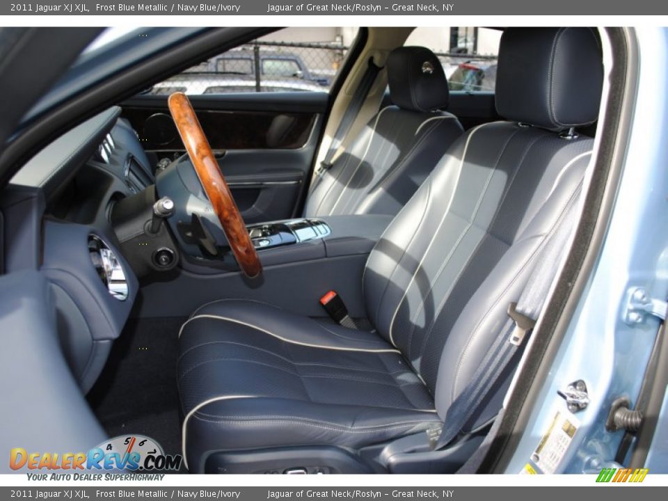 Navy Blue/Ivory Interior - 2011 Jaguar XJ XJL Photo #20