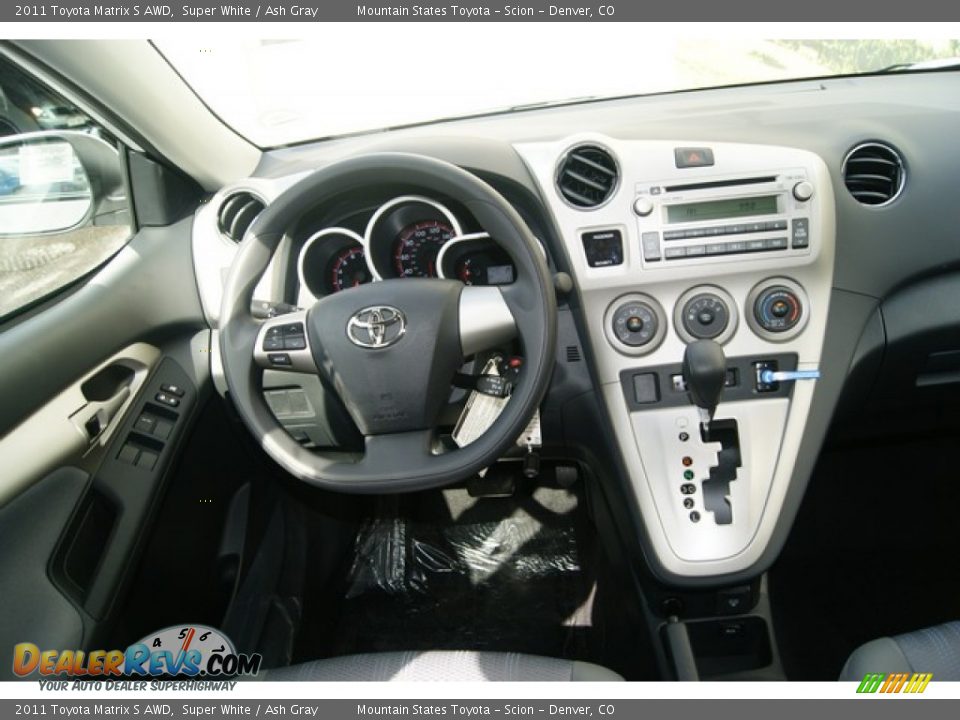 2011 Toyota Matrix S AWD Super White / Ash Gray Photo #10