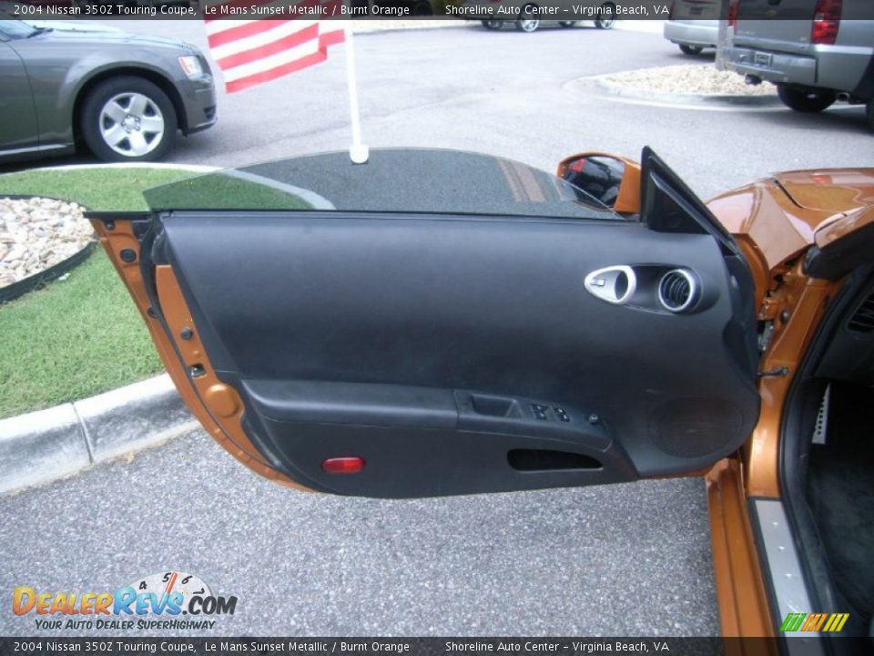 Door Panel of 2004 Nissan 350Z Touring Coupe Photo #10