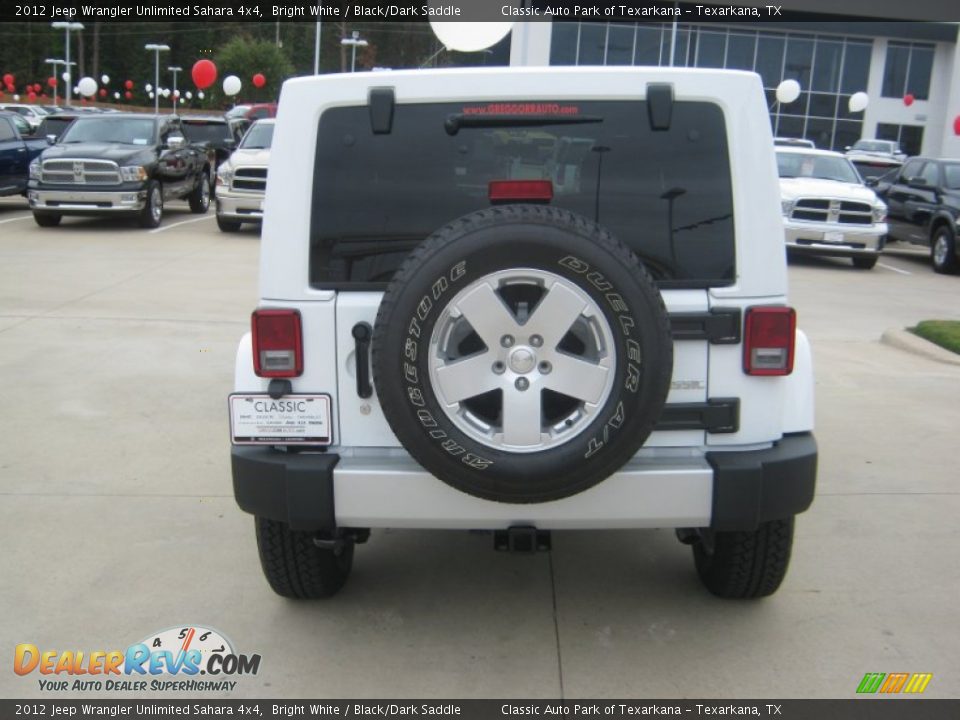 2012 Jeep Wrangler Unlimited Sahara 4x4 Bright White / Black/Dark Saddle Photo #4