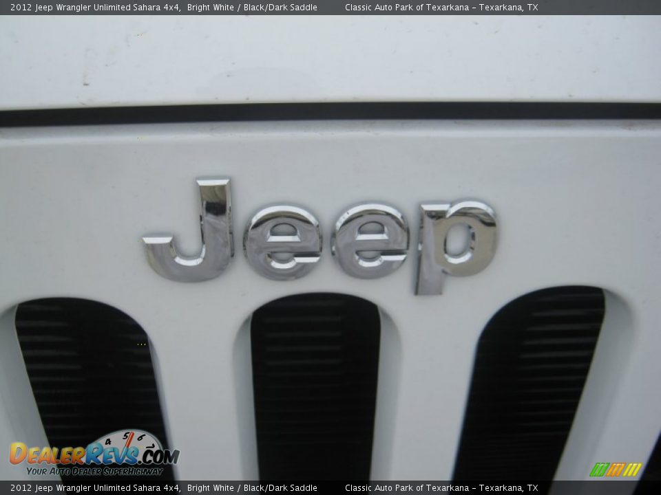 2012 Jeep Wrangler Unlimited Sahara 4x4 Bright White / Black/Dark Saddle Photo #22