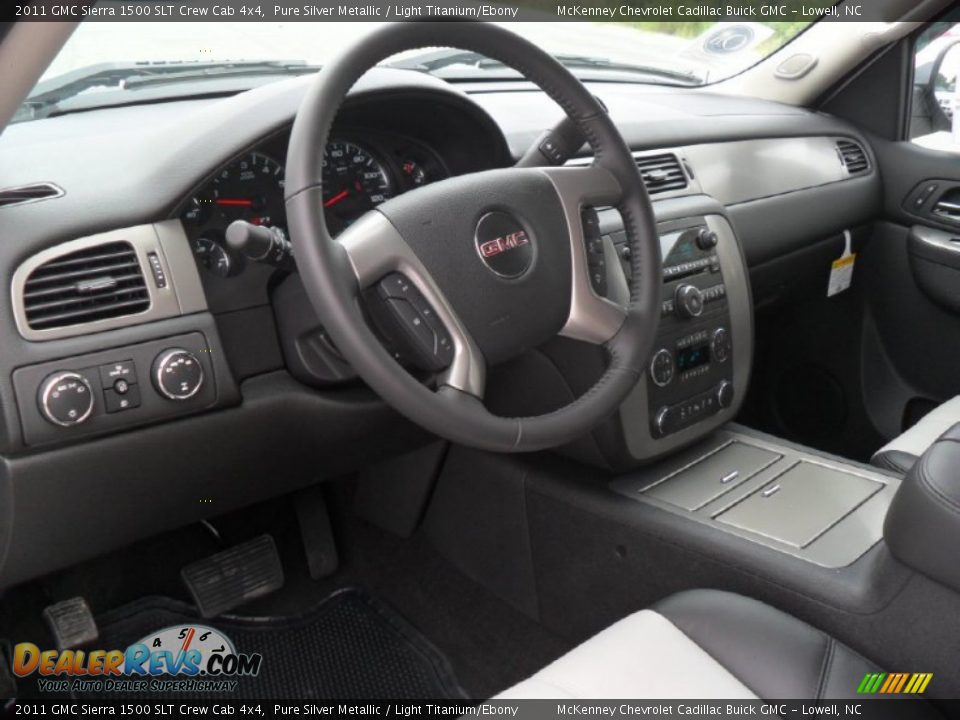 2011 GMC Sierra 1500 SLT Crew Cab 4x4 Pure Silver Metallic / Light Titanium/Ebony Photo #26