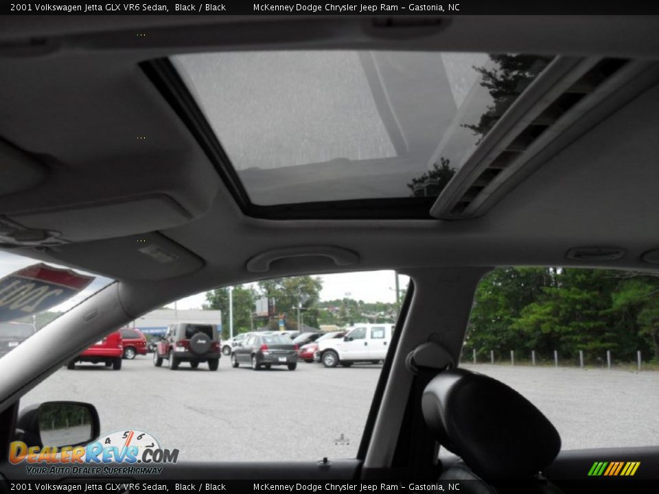 2001 Volkswagen Jetta GLX VR6 Sedan Black / Black Photo #10