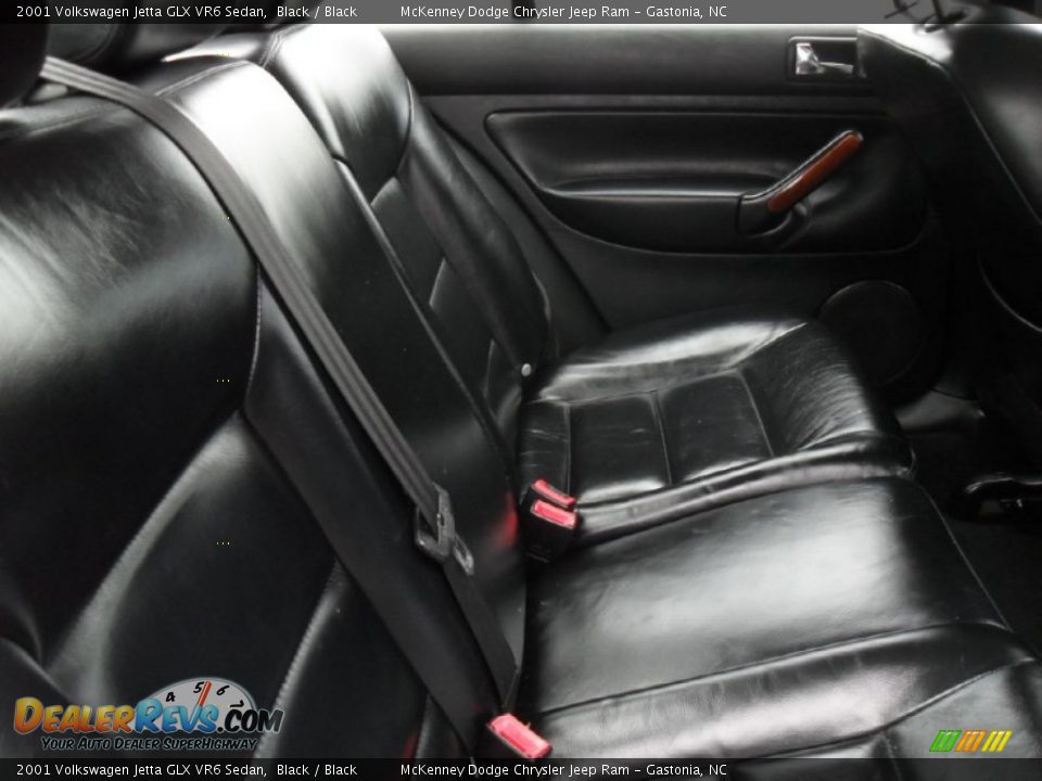 2001 Volkswagen Jetta GLX VR6 Sedan Black / Black Photo #19