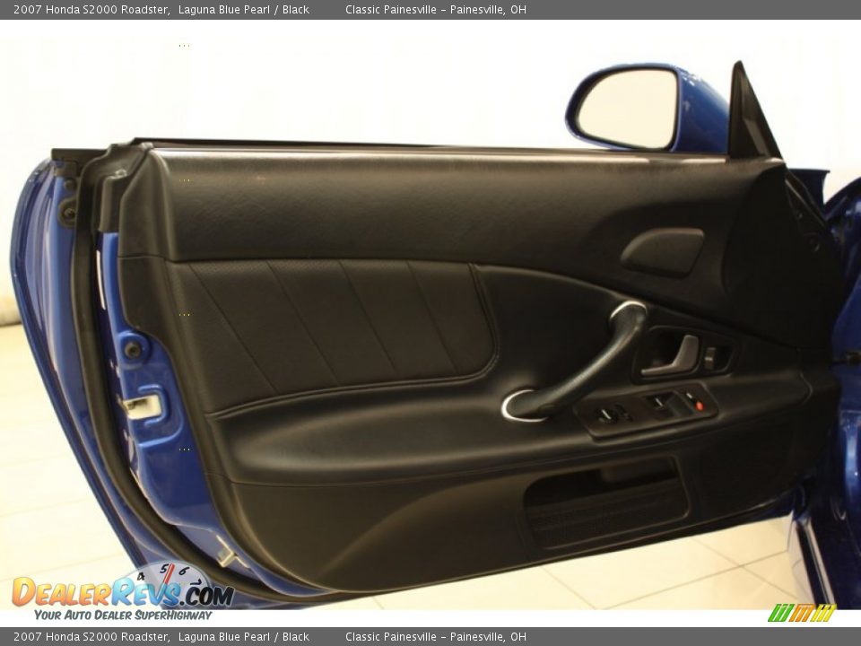 Door Panel of 2007 Honda S2000 Roadster Photo #6