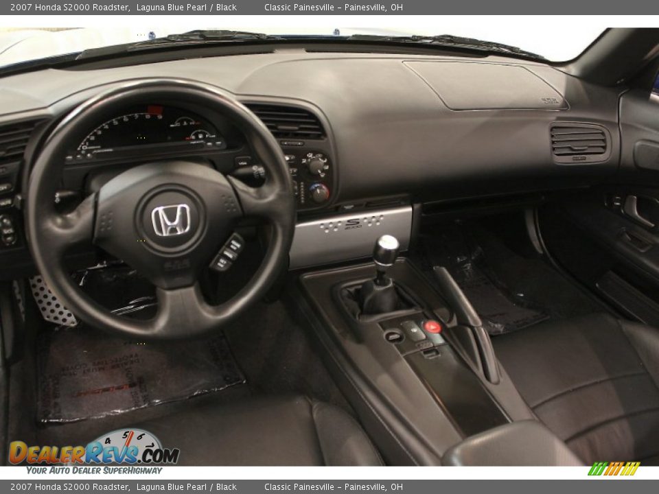 Dashboard of 2007 Honda S2000 Roadster Photo #9