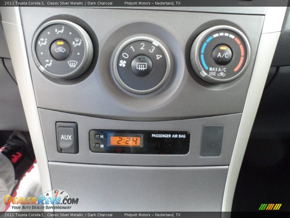 2011 Toyota Corolla S Classic Silver Metallic / Dark Charcoal Photo #29