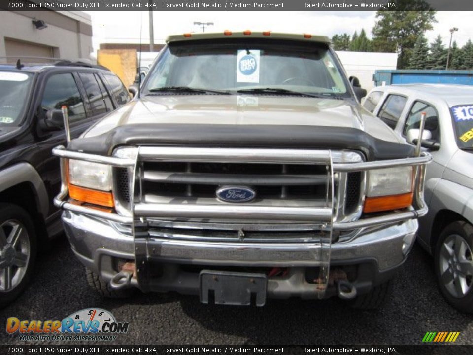 2000 Ford F350 Super Duty XLT Extended Cab 4x4 Harvest Gold Metallic / Medium Parchment Photo #2