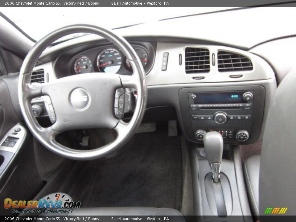 Dashboard of 2006 Chevrolet Monte Carlo SS Photo #13