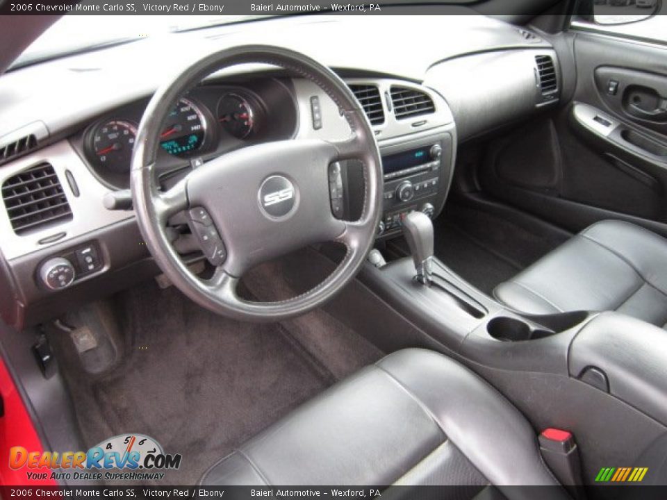 Ebony Interior - 2006 Chevrolet Monte Carlo SS Photo #16