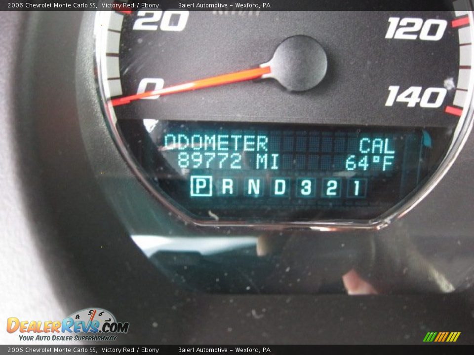2006 Chevrolet Monte Carlo SS Victory Red / Ebony Photo #20