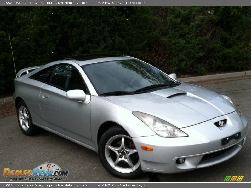 Front 3/4 View of 2002 Toyota Celica GT-S Photo #1