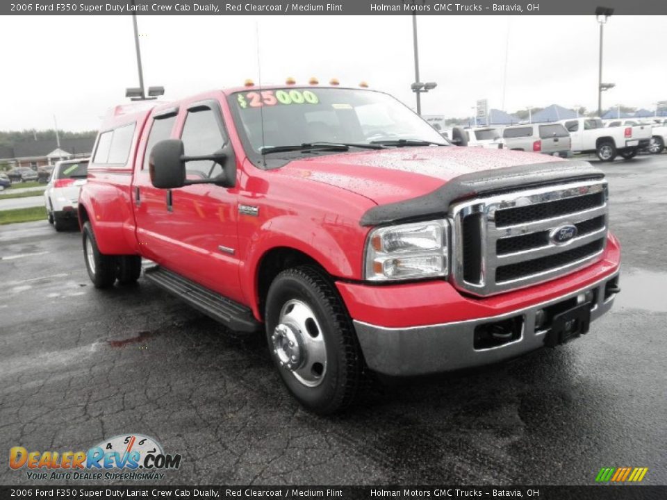 2006 Ford F350 Super Duty Lariat Crew Cab Dually Red Clearcoat / Medium Flint Photo #2