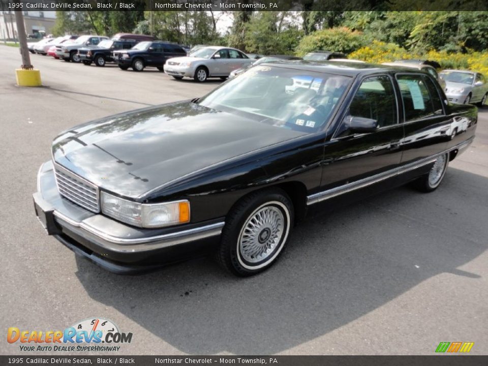 1995 Cadillac DeVille Sedan Black / Black Photo #3