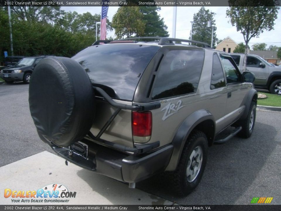 2002 Chevrolet Blazer LS ZR2 4x4 Sandalwood Metallic / Medium Gray Photo #5