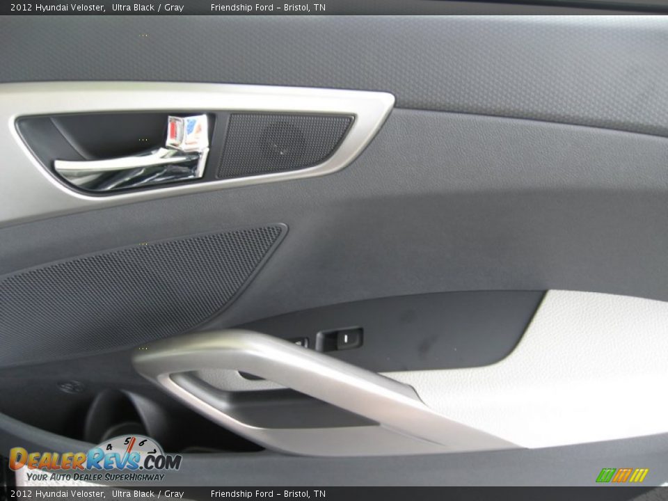 Door Panel of 2012 Hyundai Veloster  Photo #21