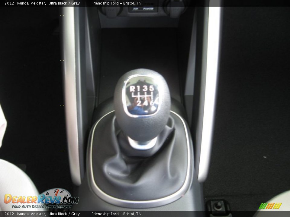 2012 Hyundai Veloster  Shifter Photo #26