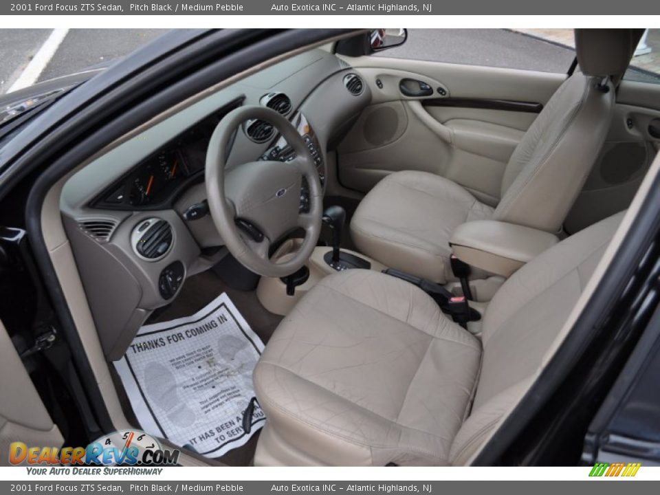 Medium Pebble Interior - 2001 Ford Focus ZTS Sedan Photo #5