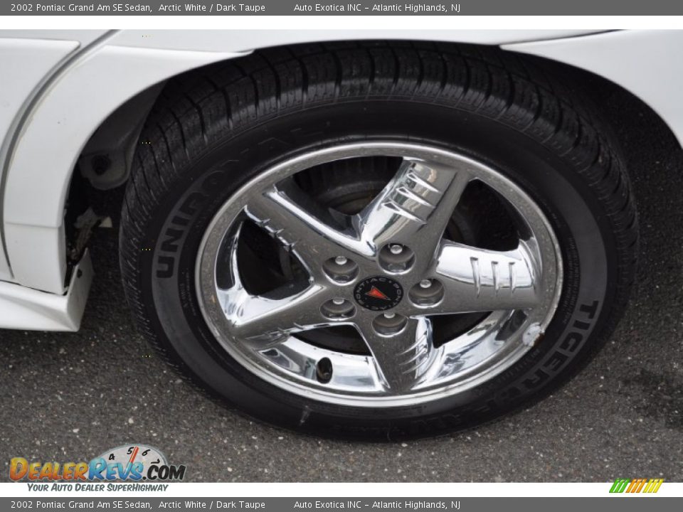 2002 Pontiac Grand Am SE Sedan Wheel Photo #25