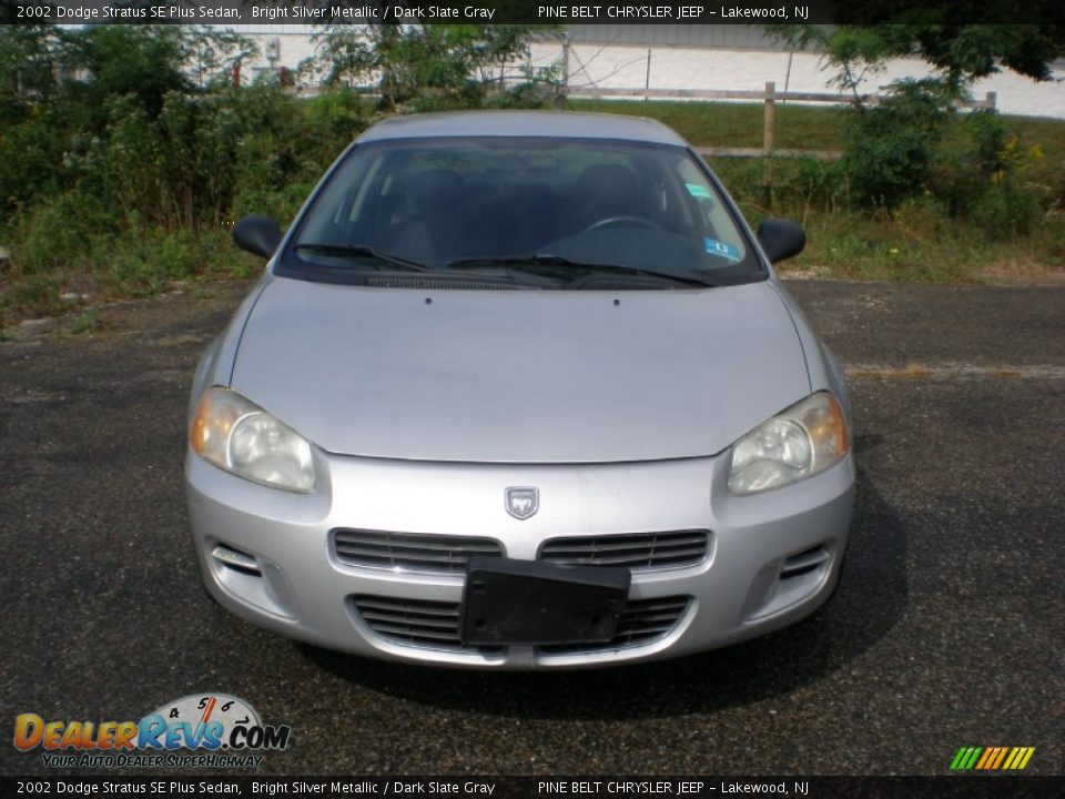 2002 Dodge Stratus SE Plus Sedan Bright Silver Metallic / Dark Slate Gray Photo #2