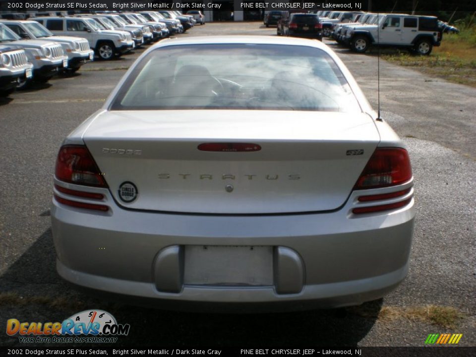 2002 Dodge Stratus SE Plus Sedan Bright Silver Metallic / Dark Slate Gray Photo #6